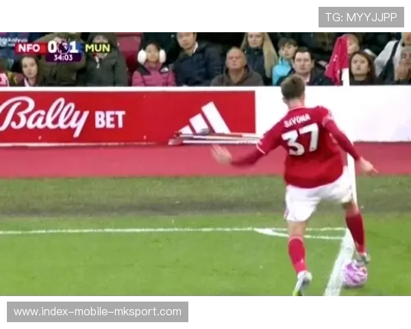 曼联准备签下德甲天生领袖型中卫,重塑防线核心! 曼联准备签下德甲天生领袖型中卫,重塑防线核心!