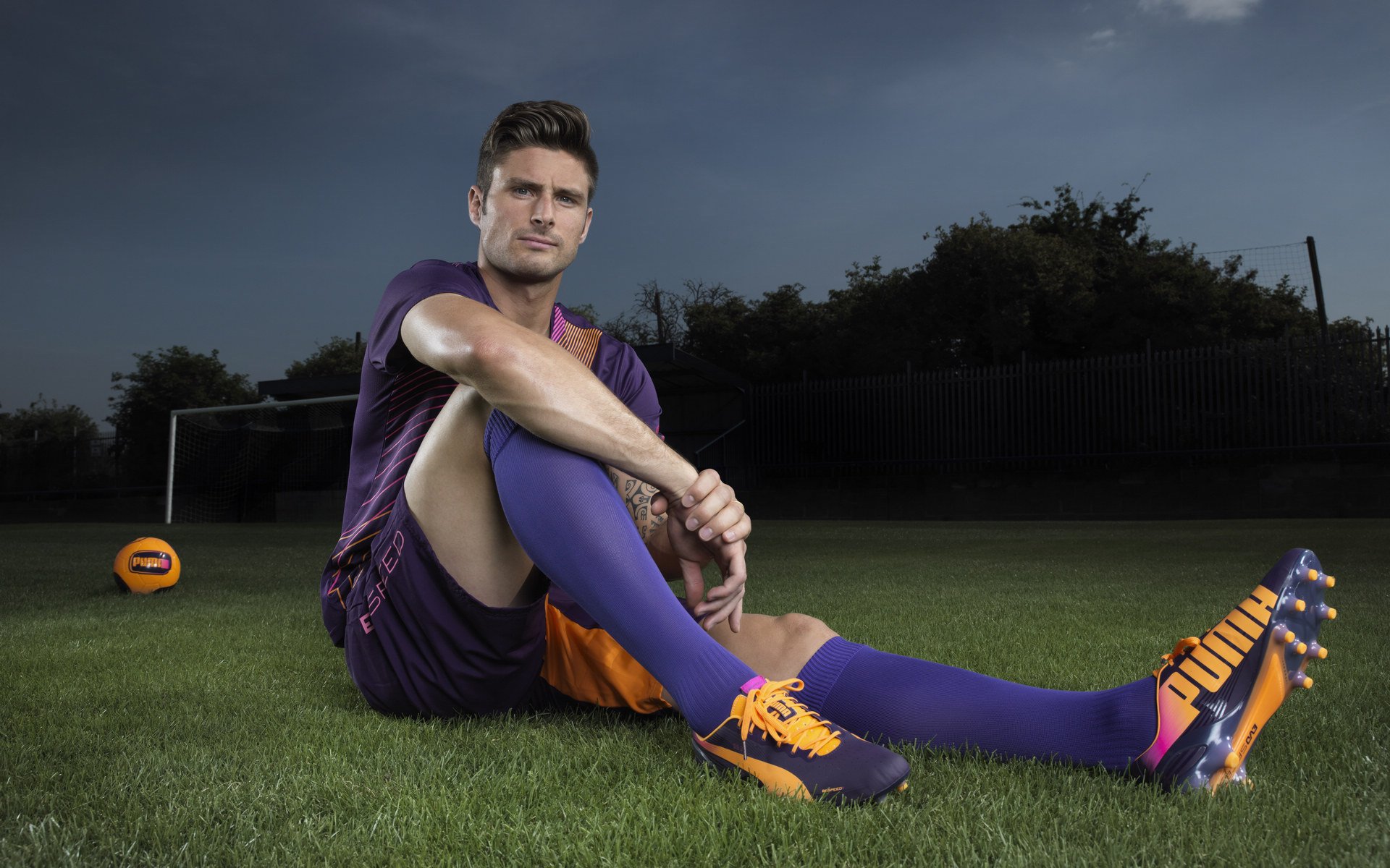 国足传控体系与中场人员适配评分，国足传球